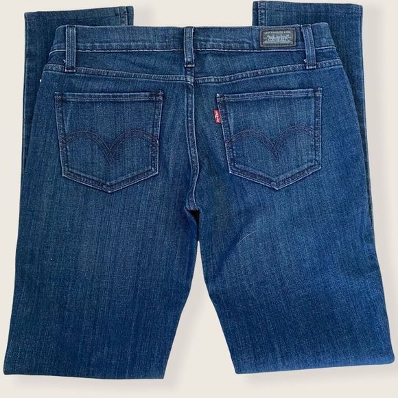 NWT Levi’s 524 Skinny Jeans Dark Wash Size 7 - Picture 6 of 8